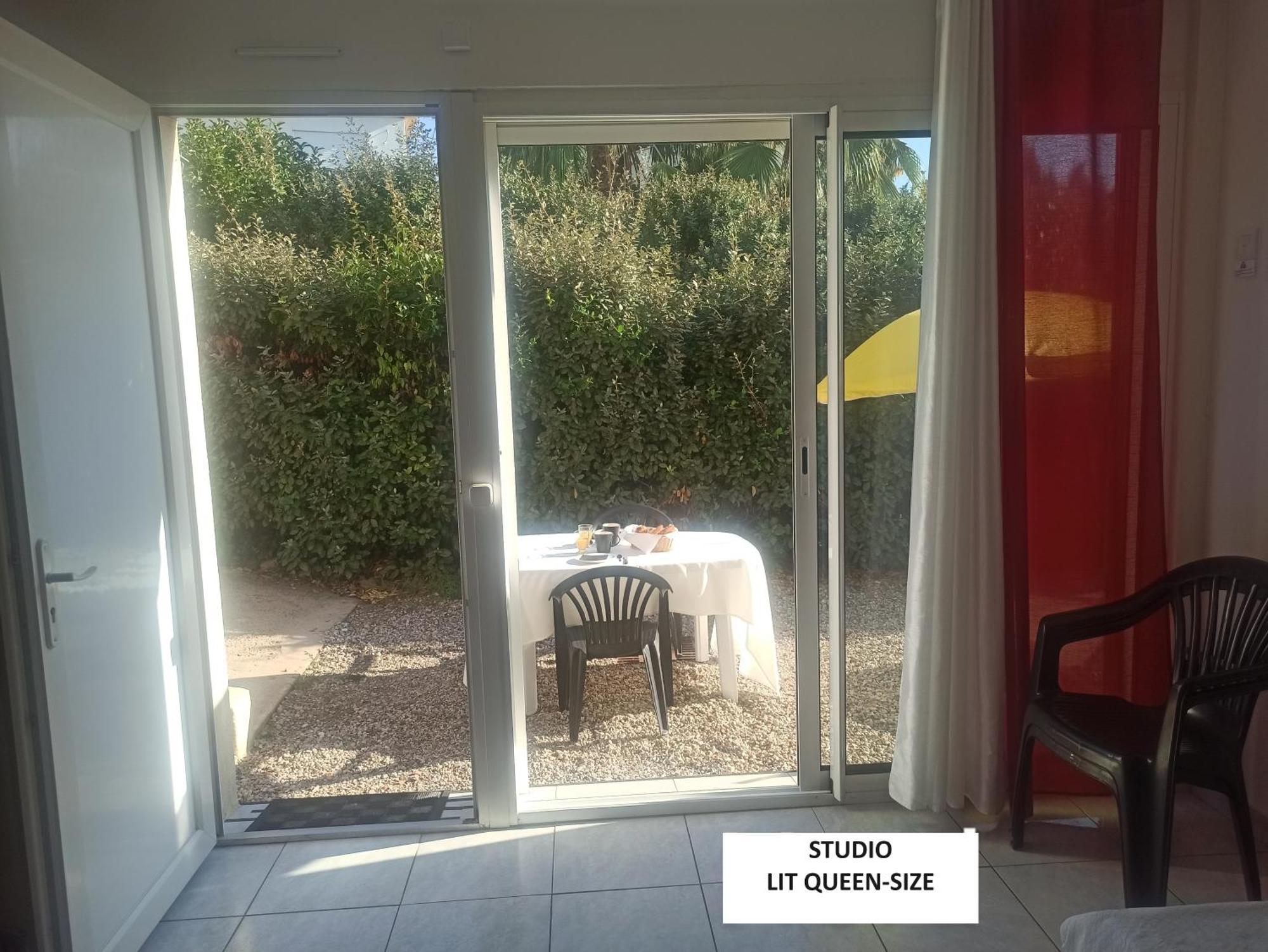 Studio Quietude Saint Aygulf Luaran gambar